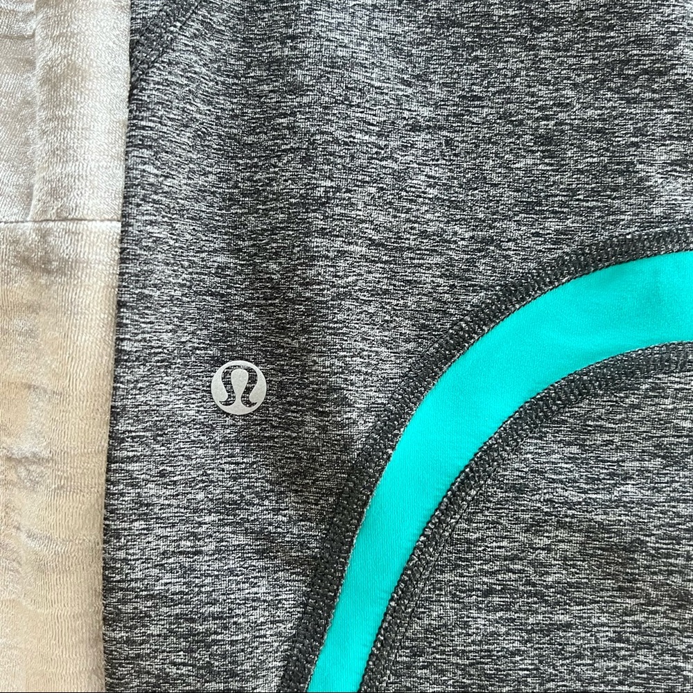 Lululemon Leggings | Size 6 - Picture 2 of 8
